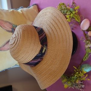 Steve Madden sun hat